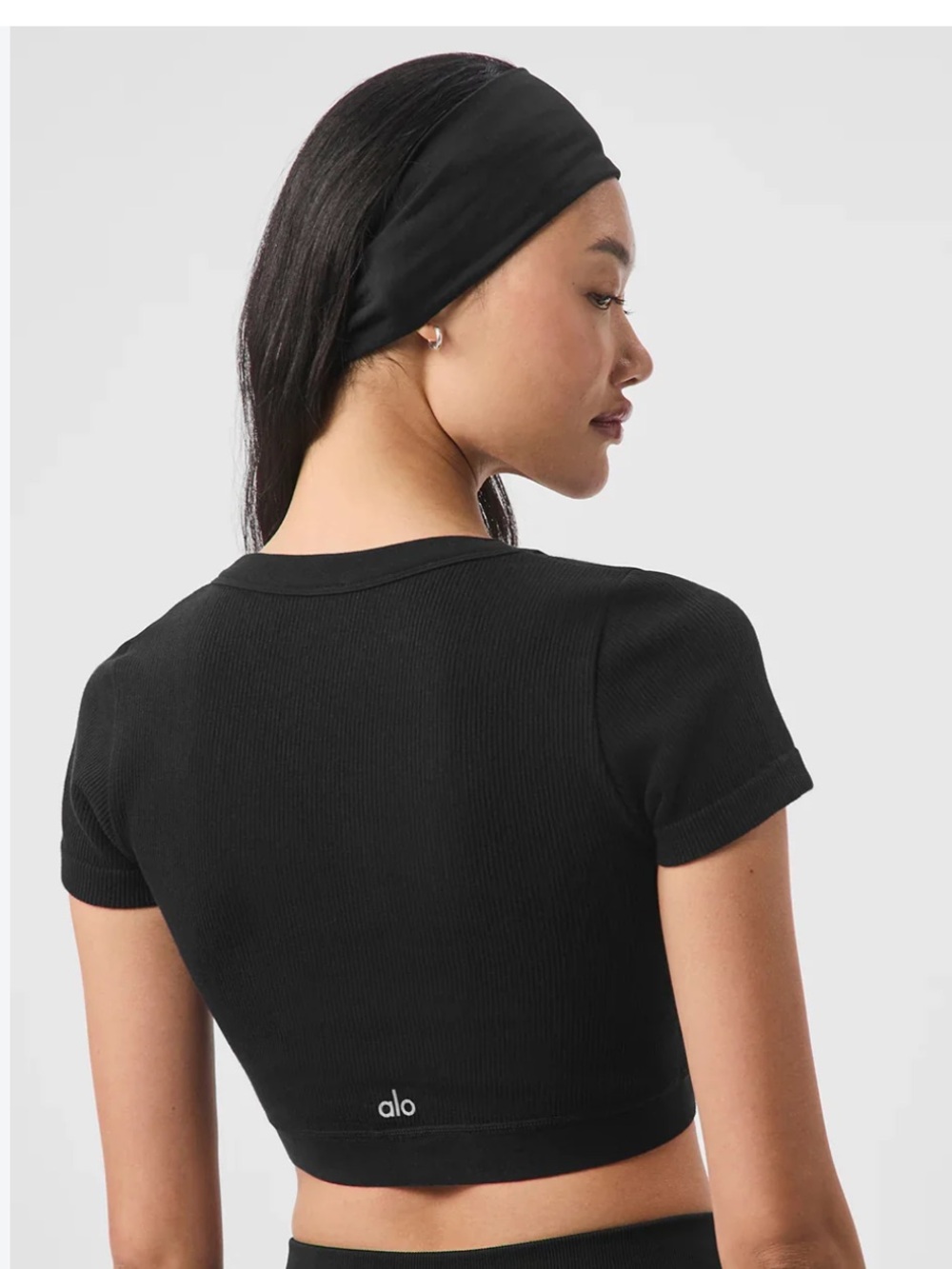 Alo Seamless Ribbed Serene Short Sleeve